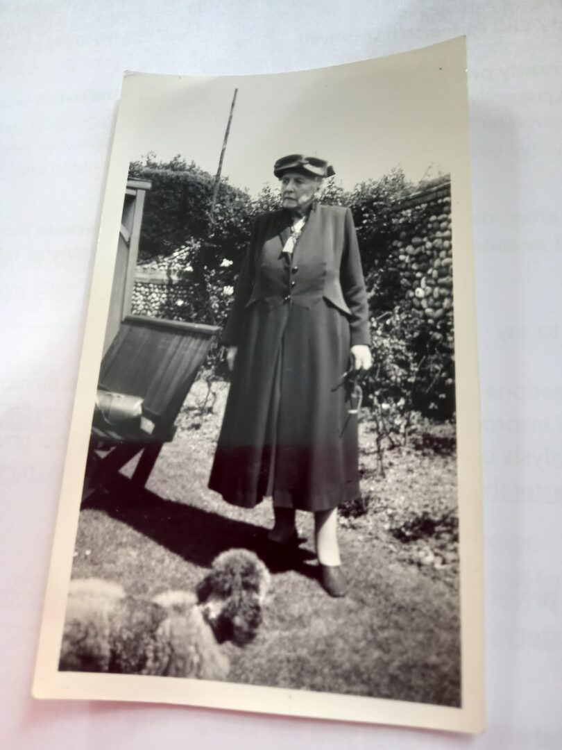 Lady Averil Sanderson, Avie as she was known. Louise Hoare's best friend and companion from 1940 until Louise's death in 1959 or 1960.